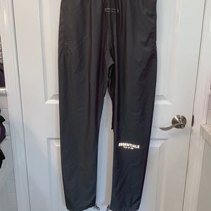 Essentials by Fear of God iridescent pant